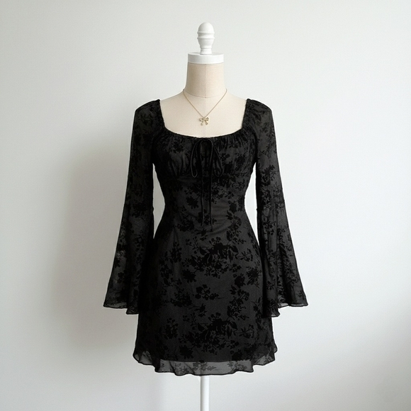 SHEIN Dresses & Skirts - Elegant Black Floral Dress With Ruffle And Bow Neckline And Flared Sleeves